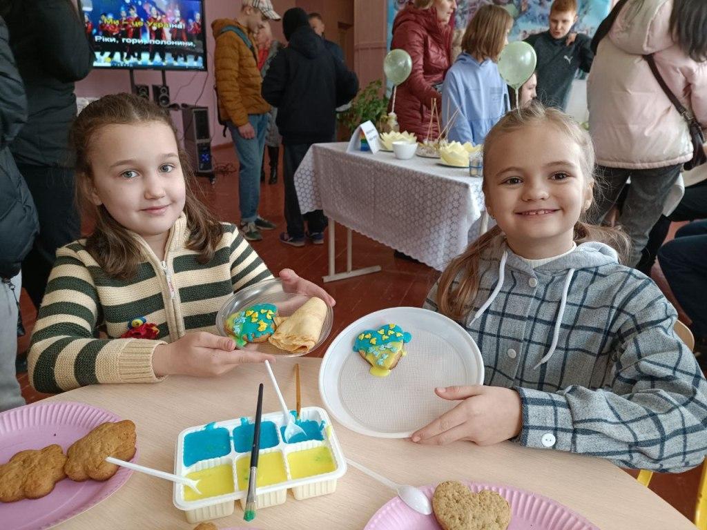 Криворізька гімназія № 44 щиро зустрічала гостей родинного фестивалю «Весна прийшла – і Перемога прийде!»